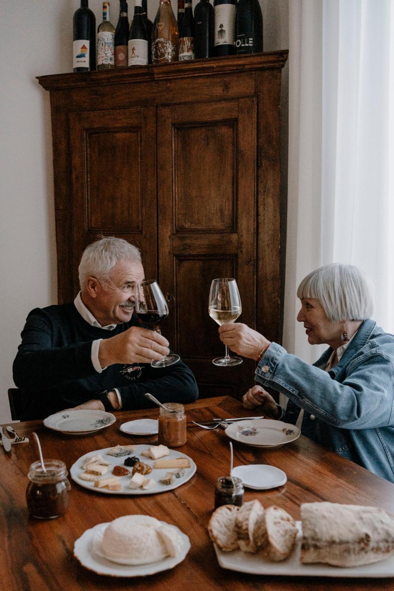 Ca' Nadin Agriturismo San Damiano dʼAsti Kültér fotó